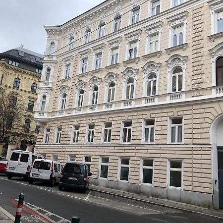 Bonbon Apartment Вена Экстерьер фото